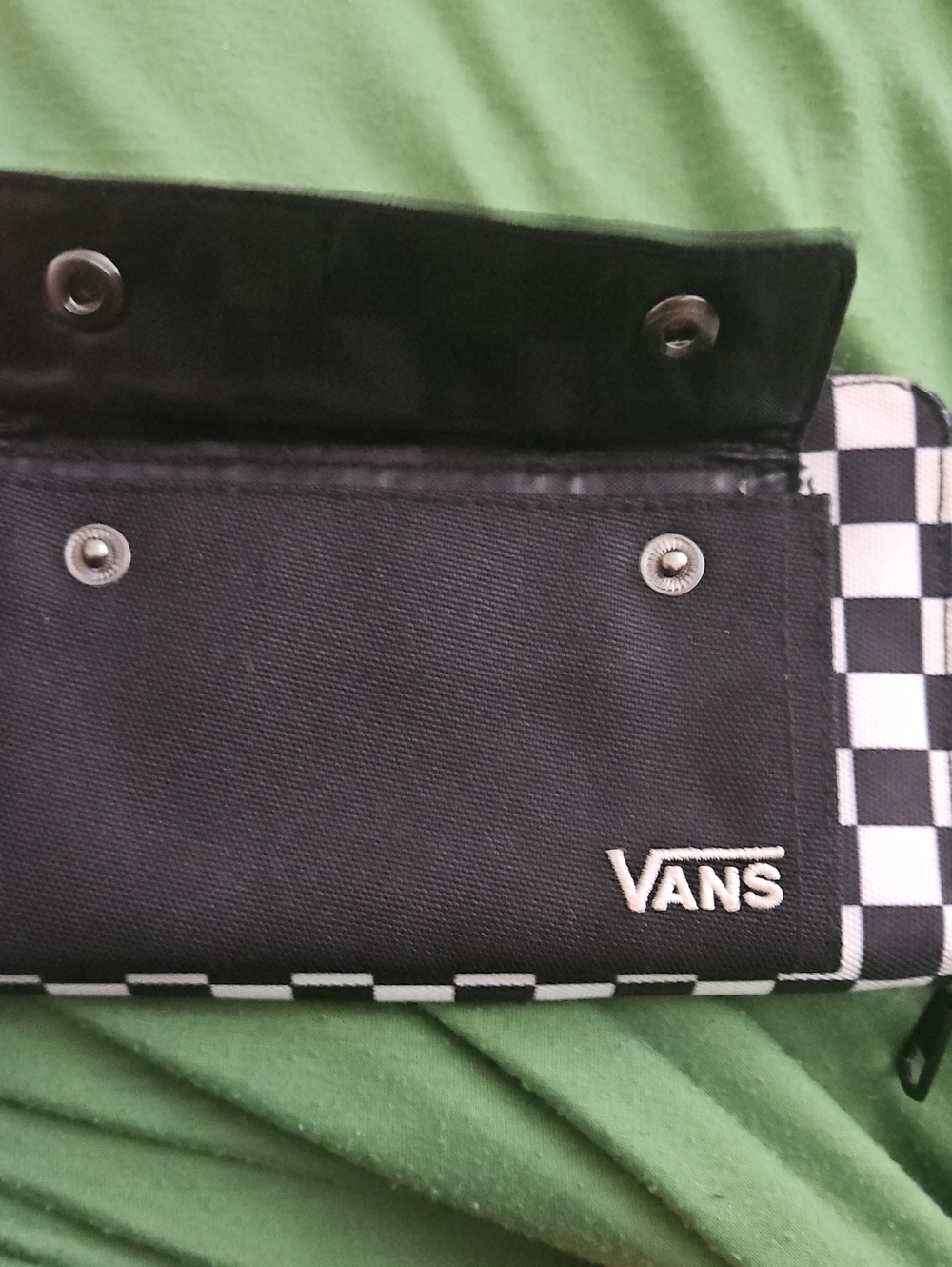 Vans Unisex Wallet Very Clean For Used Zippers Work No Bad Smells Or Stains.. - Picture 4 of 5